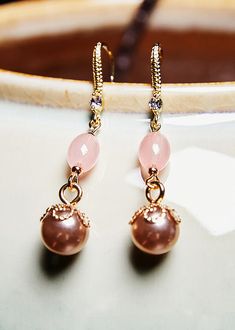 Beautiful Champagne Pearl Drop Earrings925 Silver.Made of fine Pearl.Measurement: 4.6cm/1.794" * 1cm/0.39". Matches easily with daily hairstyle, dresses & Shirts Elegant Rose Gold Clip-on Jewelry, Elegant Adjustable Clip-on Earrings, Elegant Pink Clip-on Earrings, Rose Gold Round Earrings For Jewelry Making, Elegant Pink Clip-on Earrings For Formal Events, Pink Elegant Clip-on Earrings For Anniversary, Elegant Pink Clip-on Earrings For Anniversary, Elegant Pink Earrings With Ear Wire, Adjustable Rose Gold Earrings For Formal Occasions