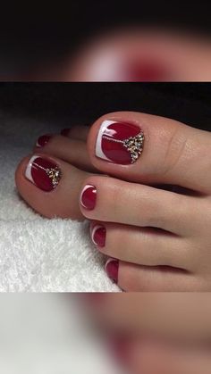 Romantic Manicure, Pedicure Design, Toenail Art, Pedicure Designs Toenails, French Pedicure, Toe Nail Color, Pedicure Ideas