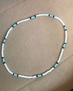 Simple Beaded Bracelets, Jewelry Accessories Ideas, Instagram Theme, Beaded Bracelets Diy, Bracelets Handmade Beaded, Beautiful Necklace