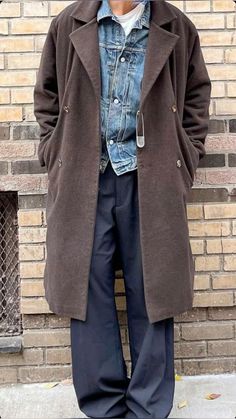 Grandpa Fashion, Winter Outfits Men, Mens Fashion Streetwear, Layering Outfits, Coat Outfits, Mode Inspo, Outfit Goals