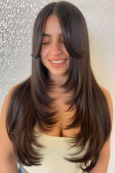 Oval Layered Haircut, Haircuts For Long Hair Straight, New Long Hairstyles, Long Layered Haircuts, Layered Haircut, Haircuts Straight Hair, Long Layered Hair, Haircuts For Long Hair, Long Straight Hair