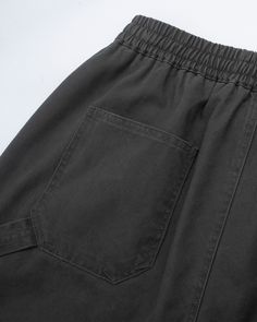 Detail Slanted side pockets Rear patch pockets Hammer loop Double layer knee Relaxed fit Unisex Main material: 100% cotton Idea behind Casual yet functional, these work pants are crafted from garment-washed canvas cotton for a relaxed fit. They've got plenty of room to move around without looking bulky. The fabric is smooth and feels great, adding a touch of quality. These are the perfect pants for early spring. We've used a loose fit style and added multiple panels and symmetrical pockets to fl Urban Style Washed Black Bottoms With Side Pockets, Utility Washed Black Bottoms With Side Pockets, Washed Black Cotton Cargo Jeans With Belt Loops, Washed Black Pants With Side Pockets For Streetwear, Gray Wide Leg Cotton Cargo Pants, Gray Cotton Utility Cargo Jeans, Gray Tapered Leg Cotton Work Pants, Urban Washed Black Pants With Side Pockets, Washed Black Cotton Cargo Pants With Belt Loops