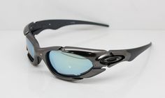 Police Sunglasses, Y2k Sunglasses, Oakley Glasses, Retro Gadgets, Cool Glasses, نظارات شمسية, Stylish Glasses, Mens Workout Clothes, Funky Jewelry