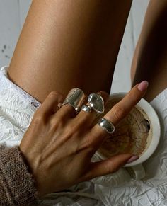 Jewellery Outfit, Inspiring Aesthetic, Candy Ring, Jewellery Photography Inspiration, Jewellery Photography, Tokyo Street Style, Feather Ring, Fashion Mood Board, London Street Style