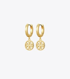 Miller Huggie Hoop Earring: Women's Designer Earrings | Tory Burch Tory Burch Earrings, Preppy Jewelry, Jewelry Accessories Ideas, Girly Accessories, Stacked Jewelry, Tory Burch Miller, Jewelry Lookbook, Huggie Hoop Earrings, Girly Jewelry