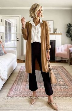 Casual Thanksgiving Outfits, Thanksgiving Outfits, Over 60 Fashion, 60 Fashion, Over 50 Womens Fashion, Thanksgiving Outfit