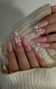 Nail Inspo Pink Almond, Bo Peep Nails, Nail Inspo Gel X Almond, Almond Nails Designs Pink, Pink Almond Nails Design, Baby Pink Nails, Grunge Nails, Girly Acrylic Nails, Heart Flutter