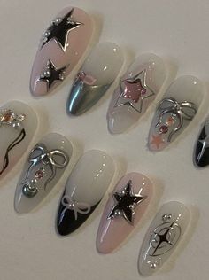 Corset Nails, Fake Nails Designs, Punk Nails, Kpop Concert, Blush Nails, Really Cute Nails, Soft Nails