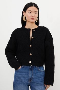 Wool Blend Button Chunky Knit Cardigan Cardigan Classy Outfit, Unbuttoned Cardigan Outfit, Casual Denim Outfits Women, Black Button Cardigan Outfit, Rib Knit Cardigan Outfit, Sweater Button Up Outfit, Round Neck Cardigan Outfit, Cardigan Black Outfit, Black Cardigan Outfit Work