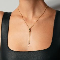 This Iconic X Lariat Necklace invites you to uncover your inner treasures through its bold and iconic design, making a definitive statement of discovery and self-expression. Accent diamonds: 0.05+ ctw, VS2+/F+ Setting: Prongs setting Pendant dimensions: 72 x 6 mm approx. Chain Type: Ovale Trace Closure: Lobster clasp Jewelry Wedding Rings, Iconic Design, Recycled Gold, Lariat Necklace, Three Stone, Prong Setting, Wedding Rings Engagement, Lobster Clasp, Jewelry Collection