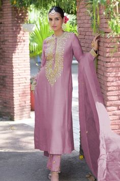 Mauve spun silk kurta with gold marori beads and sequins hand embroidery. Comes with pant and a silk organza dupatta. - Aza Fashions Gold Kurta With Dori Work For Reception, Elegant Gold Salwar Kameez In Slub Silk, Elegant Gold Slub Silk Salwar Kameez, Elegant Slub Silk Sets For Celebration, Celebration Unstitched Tissue Silk Suit With Gota Work, Elegant Raw Silk Kurta With Handwork, Gold Slub Silk Unstitched Suit For Wedding, Gold Slub Silk Unstitched Wedding Suit, Elegant Silk Thread Salwar Kameez For Festive Season