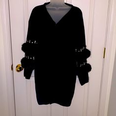 Nwt Black Sioni Coat. Size Small. Fax Fur On The Sleeves Crystals Designed V-neck Winter Evening Outerwear, Black V-neck Outerwear For Fall, Black V-neck Outerwear For Evening, Black V-neck Evening Outerwear, Winter Evening Outerwear With Long Sleeves, Winter Evening Long-sleeve Outerwear, Elegant Winter Cardigan For Night Out, Winter Evening Long Sleeve Outerwear, Winter Evening V-neck Outerwear