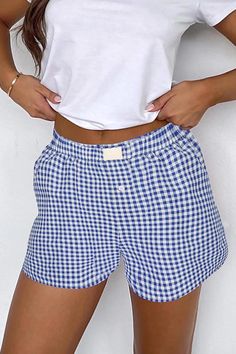 Get ready to strut your stuff in style with our Gingham Boxer Shorts. These high-waisted shorts feature a trendy cuffed hem and a classic button closure, adding a touch of charm to any outfit. The gingham pattern adds a playful twist to your wardrobe, making these shorts a must-have for any fashion-forward individual. Plaid Shorts Outfit, Shorts Outfit Casual, Blue Plaid Shorts, Ideal Closet, Shorts Outfit, Weave Style, Shorts For Women, Plaid Shorts, Everyday Dresses