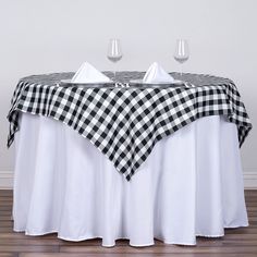 Buffalo Plaid Tablecloth | 54x54 Square | White/Black | Checkered Gingham Polyester Tablecloth Black And White Buffalo Plaid Table, Black And White Plaid Table, Black Gingham Table Runner, Black And White Gingham Thanksgiving Table, Picnic Style Party, Tablecloth Ideas, Square Overlay, Picnic Restaurant, Restaurant White