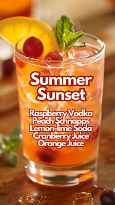 Summer Sunset Cocktail Summer Party Punch Alcohol Drink Recipes, Peach On The Beach Drink, Sunset Alcohol Drink, Summer Beverages Alcohol, Peach Schnapps Cocktails, Drinks With Peach Schnapps, Cool Alcoholic Drinks, Non Alcoholic Cocktails Recipes, Summer Alcoholic Drinks