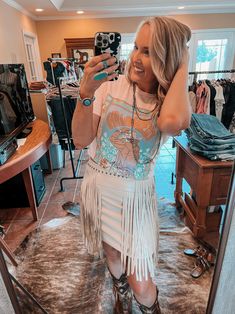 Faux leather studded fringe mini skirt. Color: White Sand Leather Fringe Skirt Outfits, Fringe Vest Outfit, Western Skirt Outfits, Fringed Vest Outfit, Western Church Outfit, White Eyelet Skirt