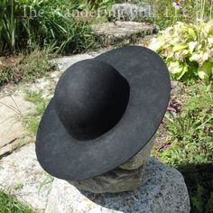 Adjustable Black Boater Hat With Flat Crown, Black Adjustable Boater Hat With Flat Crown, Black Western Boater Hat With Wide Brim, Adjustable Black Top Hat With Wide Brim, Black Wide Brim Boater Hat, Black Felt Hat With Curved Brim, Black Fedora With Flat Crown For Country Events, Black Boater Hat With Short Brim For Rodeo, Adjustable Black Wide Brim Boater Hat