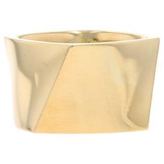 Size: 4 Brand: Tiffany & Co. Designer: Frank Gehry Collection: Torque Design: Wide Band Metal Content: 18k Yellow Gold Style: Wide Statement Band Measurements Face Height (north to south): 15/32" (11.9mm) Rise Above Finger: 1/8" (2.7mm) Weight: 19 Grams Stamps: 750, T & Co., ©, Gehry Condition: Pre-Owned Professionally cleaned, polished, and tested to guarantee metal content. Tiffany Wide Band Ring, Band Metal, Frank Gehry, Rise Above, Tiffany And Co, La Face, Wide Bands, Gold Style, Statement Ring