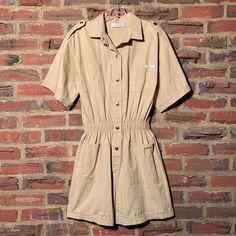 "Khaki 80s IDEAS Vintage Romper overalls Culottes women's Safari Large no size tag LABEL: IDEAS SIZE:  Large no siza tag but feels like a L FABRIC: 100% Cotton (fabric has no stretch) CONDITION: Great Vintage COLOR: Khaki/Brown/Tan Measurements: measured flat across - in inches  bust- 19\" Waist-resting-13\" Hips-22\" leg inseam-3.5\" Sleeve length-9.5\" shoulders across-21\" shoulder to crotch (from top of back of neck)-31\" overall length-35\" Really fresh culottes! CUTE ZOOkeeper, SAFARI romp Label Ideas, Utility Romper, Vintage Romper, Vintage Jumpsuit, Safari Adventure, Ideas Vintage, Boiler Suit, Vintage Color, Vintage Colors