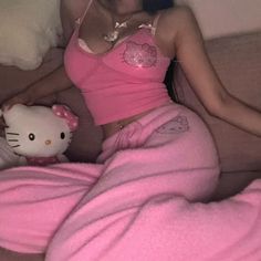 Pink Aesthetic Clothes, Hello Kitty Outfit Aesthetic, Cute Clothes Pink, Pink Closet, Kitty Clothes, Hello Kitty Clothes, Pink Hello Kitty, Lazy Outfits, Pink Outfits