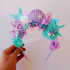 mermaid-headband-crown-ariel- costume Mermaid Headpiece, 4de Verjaardag, Mermaid Birthday Outfit, Ariel Birthday Party, Ariel Party, Mermaid Headband, Mermaid Birthday Party Decorations, Ariel Birthday