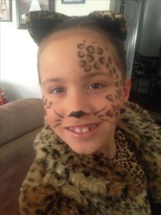 Leopard Halloween Costume Diy, Cheetah Makeup Halloween, Makeup Cheetah, Leopard Halloween Costume, Cheetah Halloween Costume, Makeup Halloween Costume, Cheetah Halloween, Animal Costumes For Kids, Cheetah Makeup