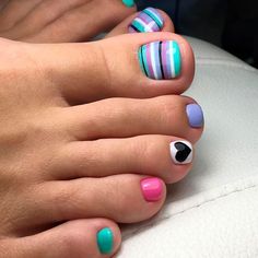 Colorful Toenails, Toe Nail Art Designs, Flower Toe Nails, Glitter Toe Nails, Black Acrylic Nail Designs, Easy Toe Nail Designs, Nail Master, Toenail Designs