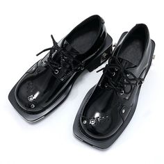 Women's Genuine Leather Punk Style Lace-up Big Toe Thick-Soled Casual – GeraldBlack.com Punk Inspiration, Mens Fashion Classy, Punk Style, Pig Skin, Heel Type, Punk Fashion, Fashion Classy, Cow Leather, Black Shoes