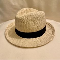 Nwot Old Navy Fedora Straw Hat. Never Worn. Ribbon Detail. Smoke Free Pet Free Home. Navy Accessories, Straw Hats, Straw Hat, Black Cream, Panama Hat, Fedora, Old Navy, Straw, Ribbon