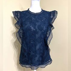 Guest Editor Lace Short Sleeve Blouse. Excellent Condition Size/Small Fitted Blue Lace Top For Summer, Elegant Navy Sleeveless Top, Elegant Blue Lace Top For Summer, Elegant Blue Sleeveless Blouse, Chic Blue Lace Top For Summer, Fitted Blue Lace Top Blouse, Blue Ruffled Sleeveless Blouse, Chic Blue Blouse With Lace Top, Chic Blue Lace Top Blouse