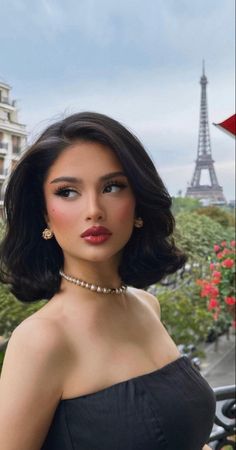 Elegant Makeup, Foto Poses, American Beauty, Prom Makeup, Cute Makeup, Trendy Hairstyles, Prom Hair, Hair Looks, Makeup Inspiration