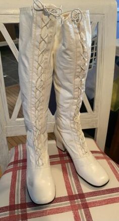 1960s Go Go Boots Lace Up White Sz 7.5 B Need Some Restoration Vintage Fashion  | eBay 70s Lace Up Boots, Vintage White Boots For Spring, White Vintage Boots For Spring, Fitted Leather Summer Boots, Fitted Leather Boots For Summer, Vintage Fitted Boots For Spring, White Lace Up Boots, Go Go Boots, Vintage Shoes Women