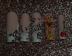 Hand painted nails I made inspired by the Ed hardy brand. Ed Hardy Hello Kitty, Scene Kid Nails, Ed Hardy Nails, Ed Hardy Designs, Retro Nails, Hard Nails, Shoe Nails, Y2k Nails, Hello Kitty Nails