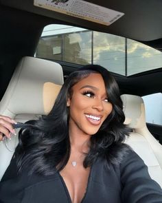 Wealthy Woman, Girl Goals, Curls For The Girls, Sew In Hairstyles, Wealthy Women, Brown Skin Makeup, Dyed Hair Inspiration, Baddie Hairstyles, Hair Weave