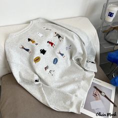 Olivia Mark - Winter Cartoon Embroidered Round Neck Sweatshirt - Korean Style Loose Couple Top with Fleece Lining Winter Cartoon, Couples Sweaters, Korean Brand, Cartoon Embroidery, Round Neck Sweater, Korean Brands, Round Neck Top, Fit Couples, Round Neck Sweatshirts