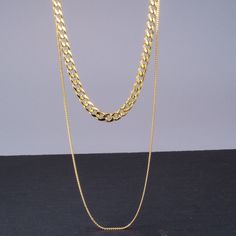 Beautiful Simple 2 Layer Curb Necklace, 18kt Gold Plated, Perfect For, Everyday Wear, Wear What You Love Jewelry Length: 14 Inches (Neck Chain) Gold Curve Necklace, Mid Rings, Gold Heart Locket, Clear Earrings, Layered Chokers, Heart Locket Necklace, Bold Earrings, Love Jewelry, Neck Chain