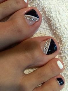 Formal Pedicure Ideas, Acrylic Nail Pink, Toes Nails Designs, Toes Nails Colors, Toes Nails Ideas, Nails Pies, Toe Nails Ideas, Nail Inspo Almond, Foot Nail Art