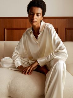 Relax into pillow-soft silk in our Viola oversized silk pajama set. A classic simple-yet-chic pajama set, say hello to sweet dreams (and sweet comfort) in a lounge-worthy button-down shirt inspired by our popular SOS (silk oversized shirt) and coordinating pants. Cute Satin Pajamas, Night Clothes Women, Sleepwear Photoshoot, Pajama Photoshoot, Pajamas Photoshoot, Pajamas Bridesmaids, Loungewear Photoshoot, Silk Pijamas, Cashmere Pajamas