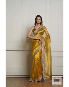 Rich Tissue Silk Saree, Exclusive Wedding Saree, Bridal Look Saree, WOW Colors Yellow Tissue Silk Saree, Saree Bridal Look, Net Saree Designs, Wedding Matching Outfits, Saree Yellow, Tissue Silk Saree, Saree Design, Designer Studio