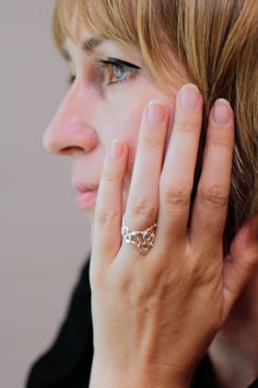 Handcrafted statement ring, nature inspired lace ring "Jukai" This unique filigree like lace statement ring is beautiful from every angle in any way you wear.Jukai means sea of trees in Japanese.The pattern is very organic and free and Art Nouveau-like. The style is elegant and fun. Made in sterling silver. Size US 5.5 One of a kind. Ready to ship. リングのその名の通り、樹海からインスピレーションを得て自然が紡ぎだしたレースのようなリングを作りました。 どの角度から見ても、どの方向で着けて頂いても美しくユニークでオリジナルなリングです。 オーガニックで自由なデザインのリングはアールヌーヴォーのようでエレガントでワクワクするようなデザインのリン Unique Filigree Ring As Gift, Lace Ring, Wax Carving, Wave Ring, Lost Wax, Ring Bracelet, Earring Necklace, Statement Ring, Nature Inspired