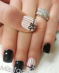 Just so cute Bow Nail Art, Elegant Nail Designs, Black Nail Art, White Nail Art, Striped Nails, White Nail Designs, Black Nail