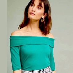 Brand New Chic Green Off-shoulder Blouse, Chic Green Off-shoulder Top, Green Off-shoulder Blouse, Casual Off-shoulder Top For Work, Casual Off-shoulder Workwear Top, Fitted Green Blouse For Spring, Lace Top Patterns, Mock Neck Tank Top, Off The Shoulder Shirt