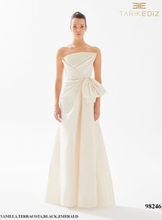 Tarik Ediz Dresses, Strapless Evening Gowns, Straight Across Neckline, Plastic Dress, Taffeta Fabric, Tarik Ediz, Full Length Gowns, Square Top, Unique Prom Dresses