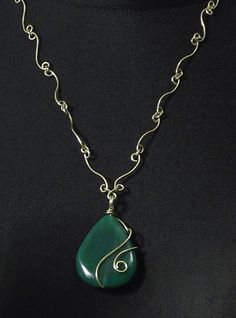 unique, elegant gemstone necklace - one of a kind jewelry for women, hand made chain and green agate teardrop. This necklace looks very exclusive and unique, this is an original design OOAK and it would be a wonderful gift for someone special in your life. Luxury Handmade Teardrop Pendant Necklace, Christmas Jewelry Ideas Handmade Gifts, Diy Christmas Necklace Ideas, Handmade Wire Necklace, Teardrop Agate Wire Wrapped Jewelry, Wire Wrapped Teardrop Agate Jewelry, Wire Wrapped Leaf Pendant, Elegant Agate Necklace With Wire Wrapped Details, Elegant Wire Wrapped Agate Necklace