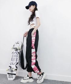 HARAJUKU STREETSTYLE CAMO SIDE STRIP CARGO PANTS No Lining/Fleece Lining Available Please Pay Attention When Ordering! Drawstring Closure SIZE INFO S - Waist 54-88cm/21-35", Length 92cm/36.2" M - Waist 56-92cm/22-36", Length 94cm/37" L - Waist 58-96cm/23-37", Length 96cm/37.8" XL - Waist 60-98cm/24-38", Length 98cm/38.6" XXL - Waist 62-100cm/25-39", Length 100cm/39.4" NOTE: DUE TO VERY HIGH DEMAND, PLEASE ALLOW 12-20 DAYS FOR DELIVERY. Black Baggy Harajuku Pants, Black Baggy Harajuku Style Pants, Harajuku Black Pants With Pockets, Harajuku Style Black Pants With Pockets, Black Harajuku High Waist Pants, Black Harajuku Streetwear Pants, Trendy Black Joggers With Pockets, Black High Waist Casual Joggers, Urban Black Joggers For Spring