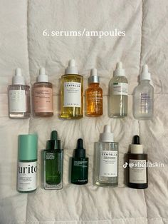 Korean skincare Korean Self Care, Korean Skincare Aesthetic, Clear Skin Men, Korean Serums, Skincare Korean, Acne Prone Skin Care, Selfcare Skincare, Skin Diet