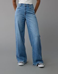 AE Dreamy Drape Stretch Super High-Waisted Baggy Wide-Leg Jean Jean Ideas Outfit, Cheap Cute Jeans, Baggy Jeans American Eagle, Plus Size Loose Jeans, Cute Jeans Baggy, Jeans With No Holes, Pants Trend 2024, High Waisted Baggy Jeans Outfit, Cute Pants For School