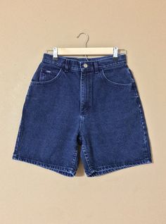 90s Jean Shorts, Levis Jeans High Waisted, Levi High Waisted Shorts, Levis Mom Jeans, Shorts Levis, 90s Jean, Hip Hop Clothing, Length Check, 90s Shorts