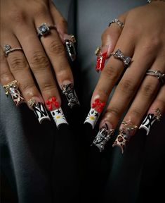 Black And White Acrylic Nails Designs, My Core Aesthetic, Short Junk Nail Designs, Freestyle Nail Designs, Bratz Core, Louis Vuitton Nails, Fye Nails, Wow Nails