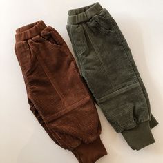 Corduroy Pants With Ribbed Cuffs - Etsy Indonesia Celana Corduroy, Tawny Brown, Leg Cuffs, Twill Pants, Corduroy Pants, Earthy Tones, Overall Shorts, Short Pants, Cotton Twill